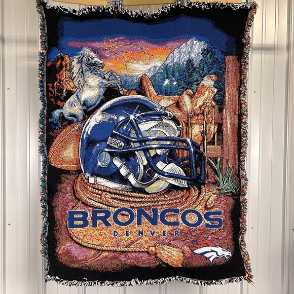 Denver Broncos Northwest Company NFL Woven Tapestry Throw Blanket - Picture 1 of 5